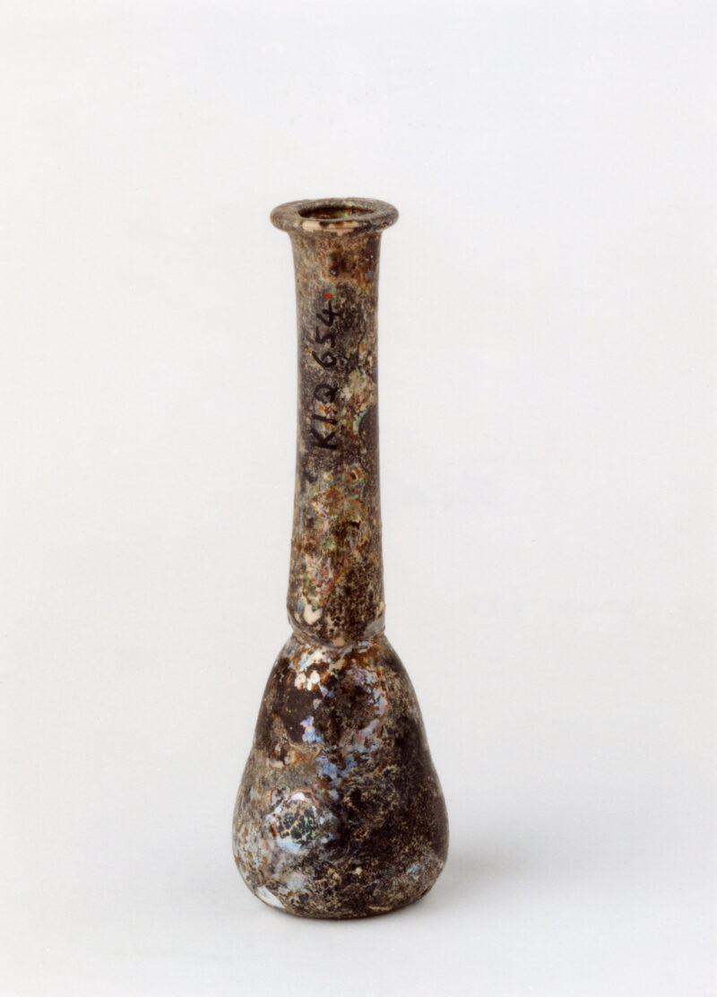 Unguentarium antique à panse piriforme